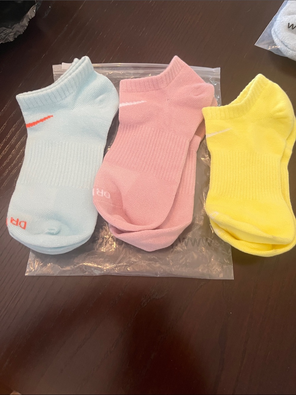NWOT Nike Pastel No-Show Sock Trio - Light Blue, Pink, Yellow